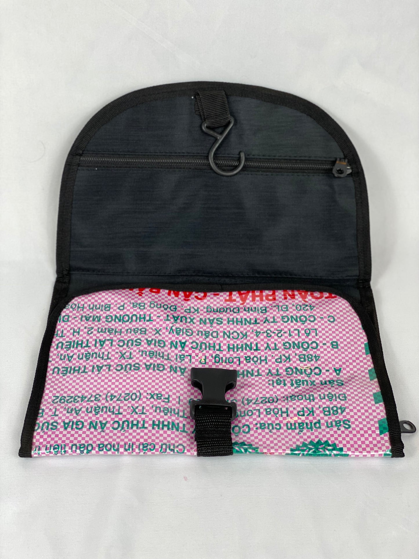 Hanging Toiletry Bag - Pink Fish