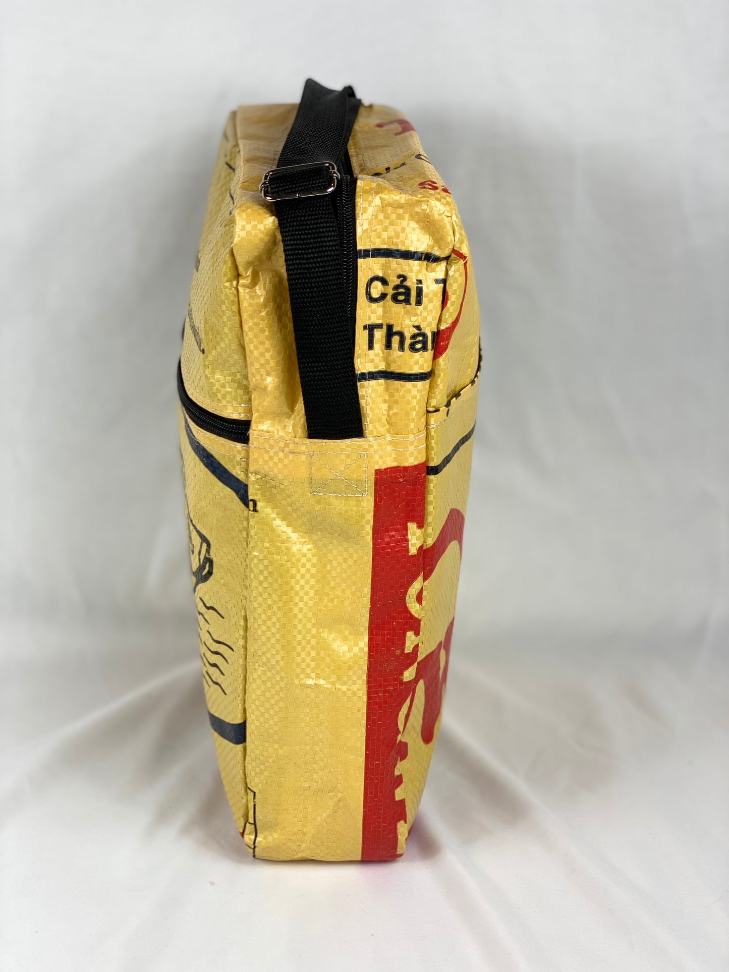 Padded Laptop Bag - Yellow Fish