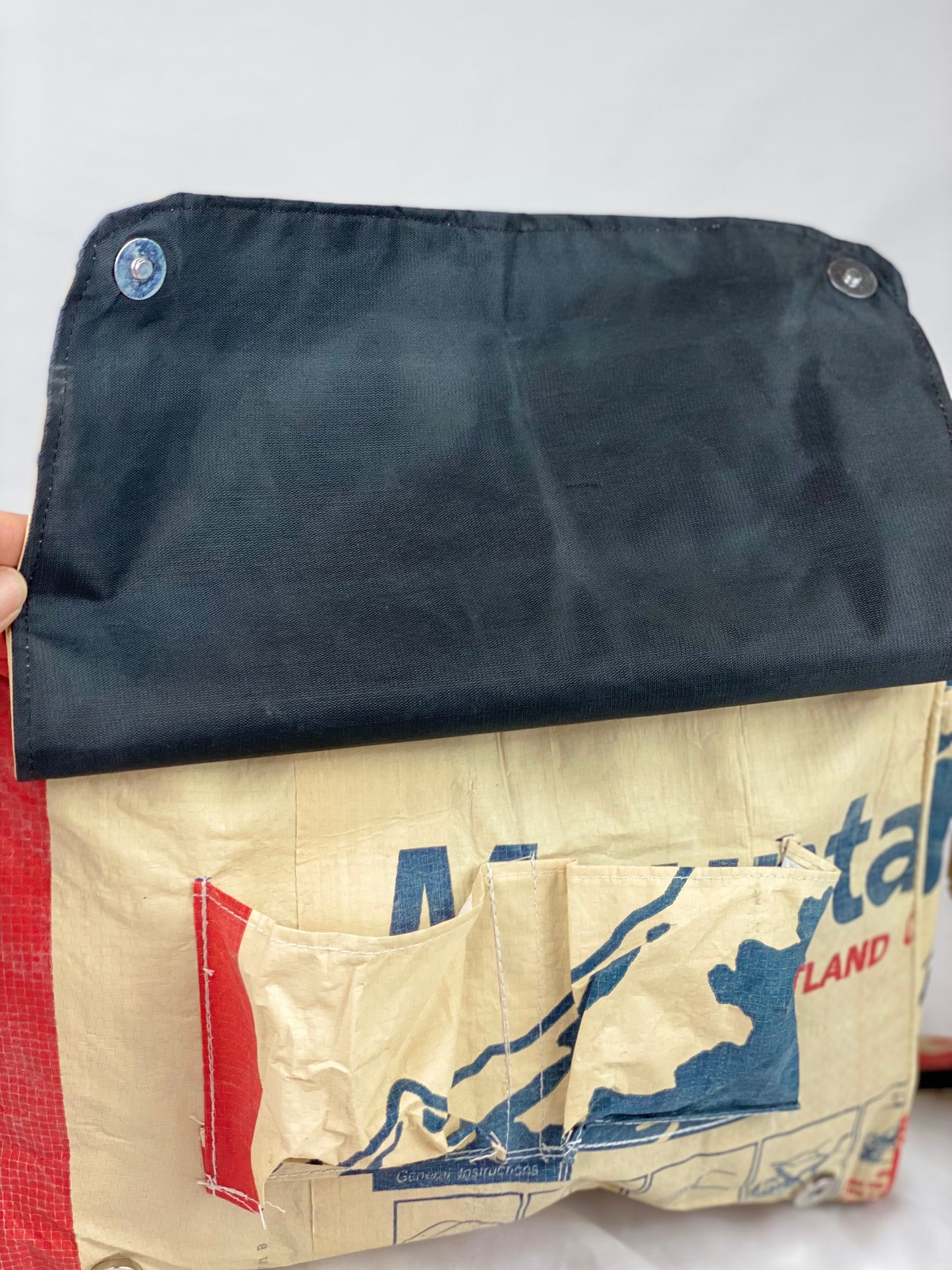 Messenger Bags - Mountain