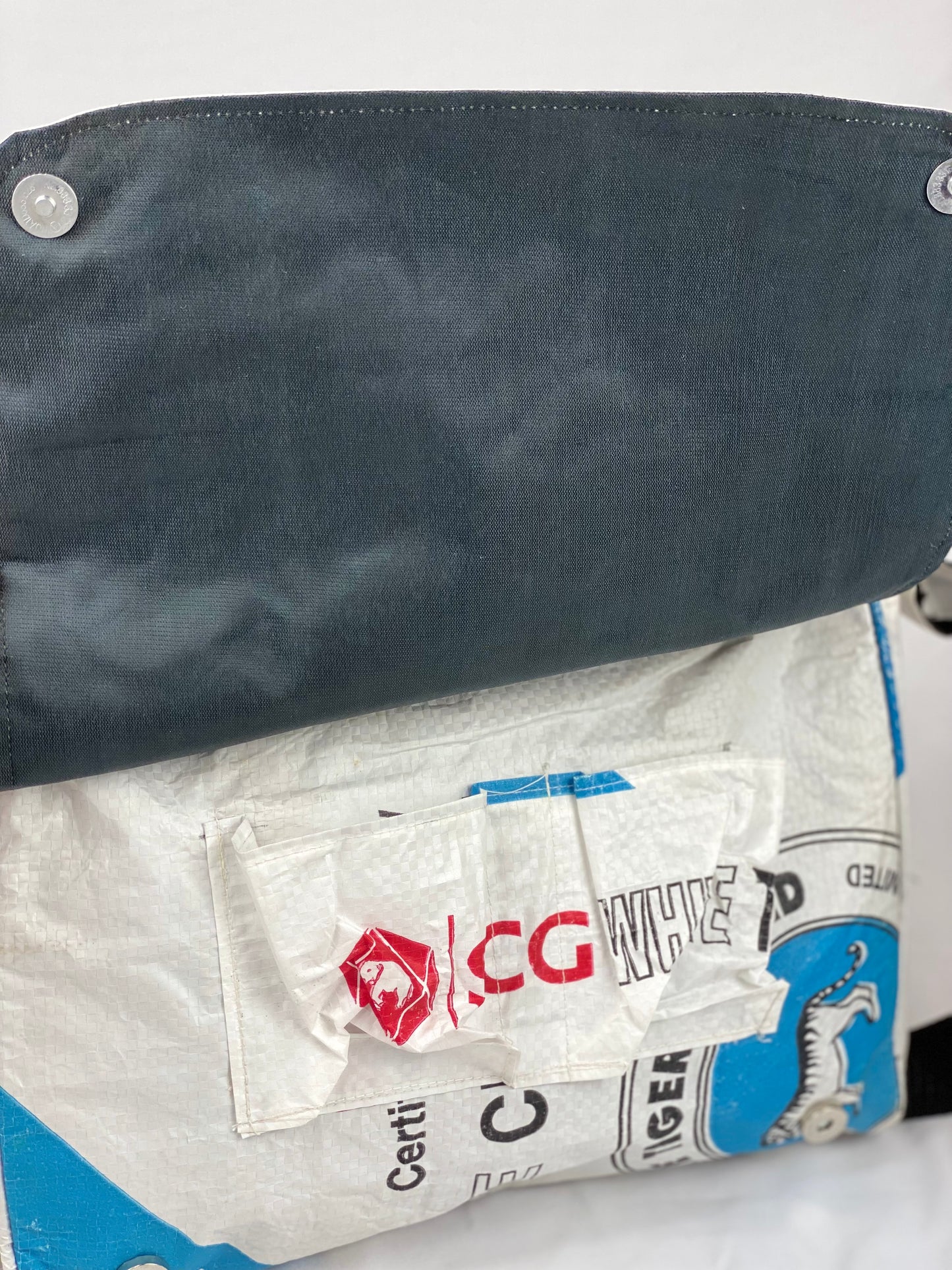 Messenger Bags - Tiger
