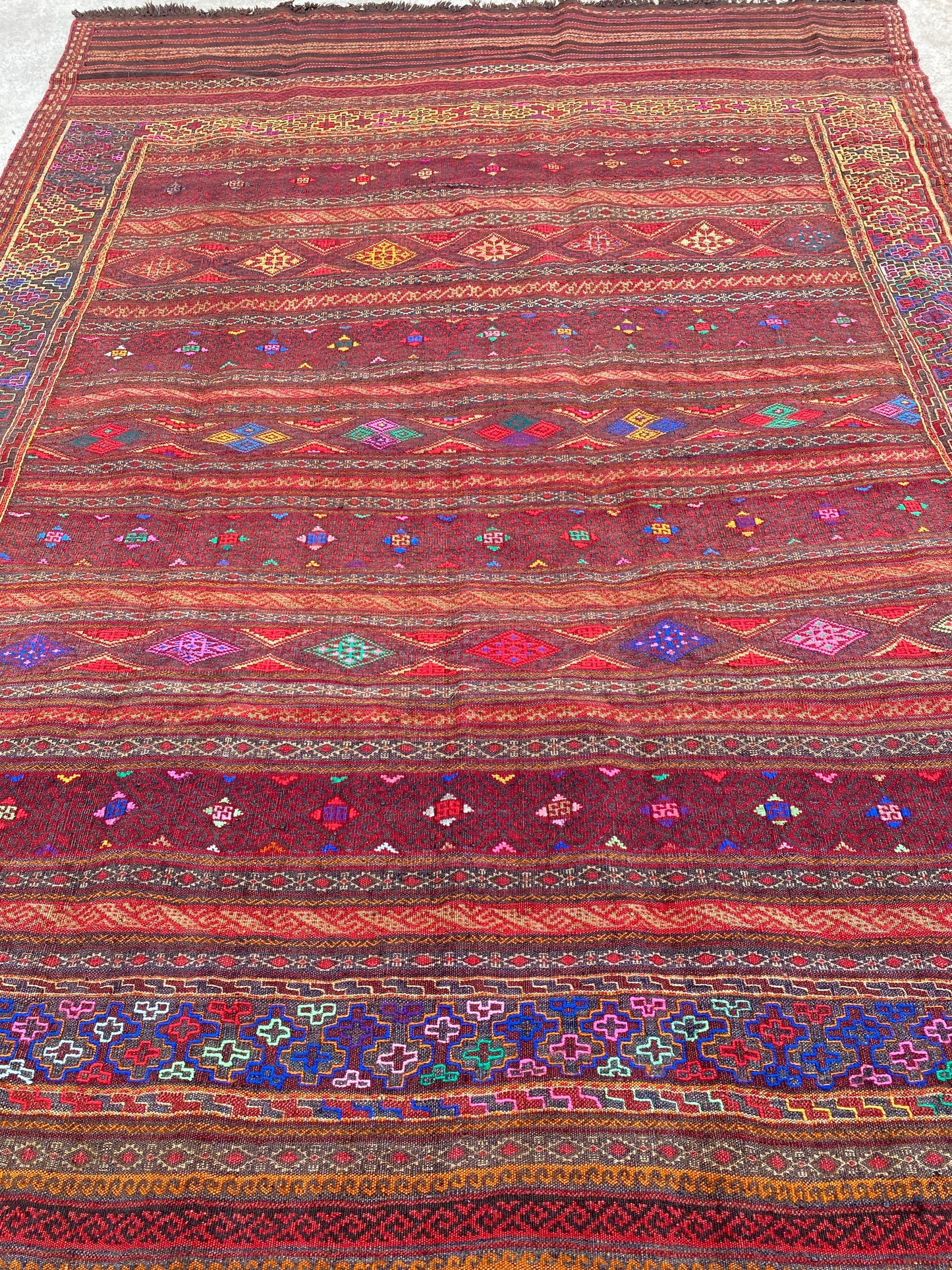 Maliki Kilim III - 5.6 x 9